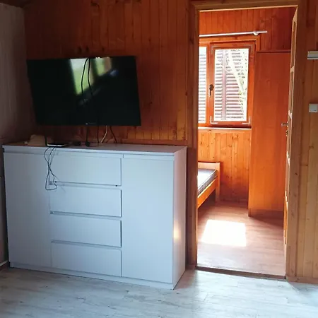 롯지 Letniskowe Oaza